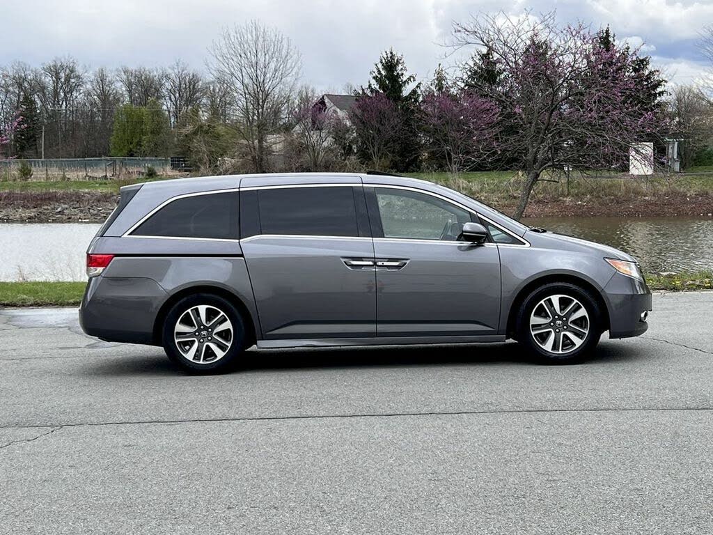 2014 Honda Odyssey Touring Elite FWD for sale in Sterling, VA – photo 4