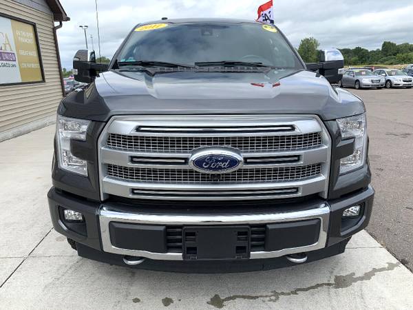 2017 Ford F-150 Platinum 4WD SuperCrew 5 5 Box - - by for sale in Chesaning, MI – photo 2