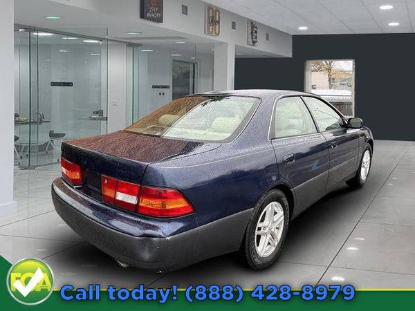 1997 Lexus ES 300 Sedan - - by dealer - vehicle for sale in Uniondale, NY – photo 5