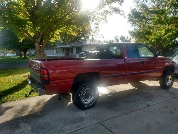 1999 Dodge Ram 2500 V10 4x4 Longbed for sale in Decatur, IL
