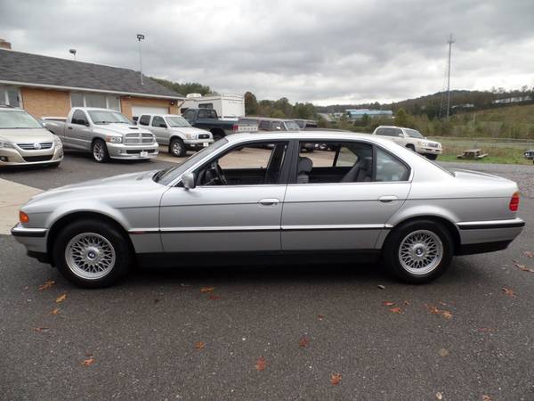 2000 *BMW* *740iL* *Sedan* Titanium Silver Metallic for sale in Johnstown , PA – photo 7