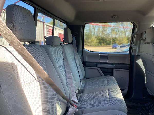 🔥 2017 Ford F-150 XLT SuperCrew (ONLY 62K MILES) - cars & trucks -... for sale in Inver Grove Heights, MN – photo 10