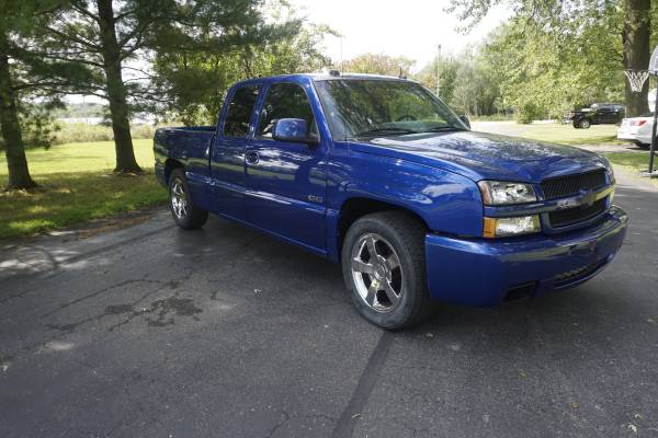 2004 Chevrolet Silverado SS for sale in Rochester, MN – photo 4