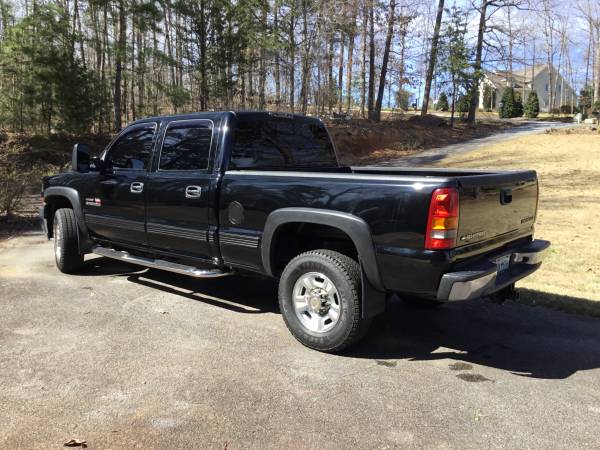 2002 Chevy 2500HD LT 2WD CCSB Diesel for sale in Seneca, SC – photo 3