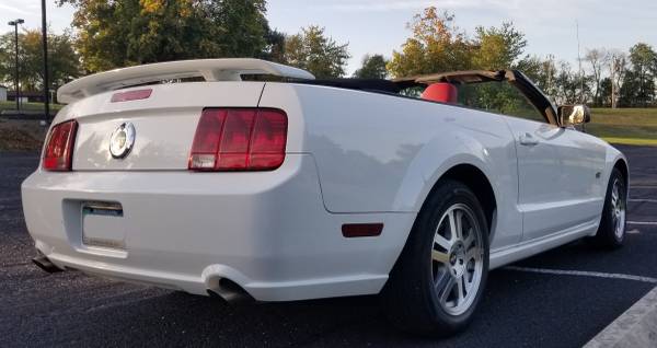 2006 Ford Mustang GT Convertible for sale in Camp Hill, PA – photo 3