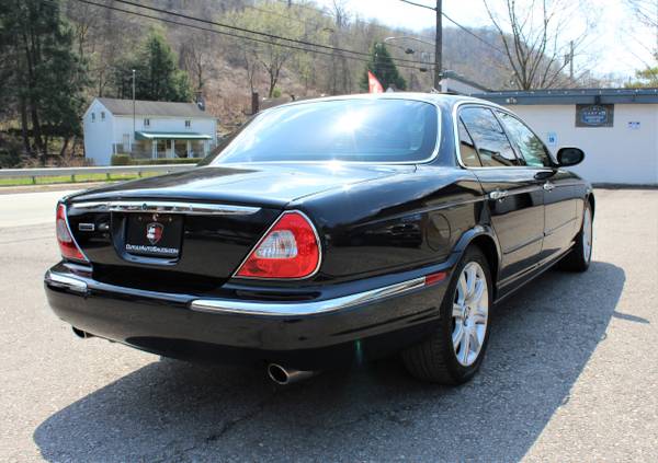 2004 JAGUAR XJ8 - 300hp Sport Sedan! Excellent - - by for sale in Pittsburgh, PA – photo 8