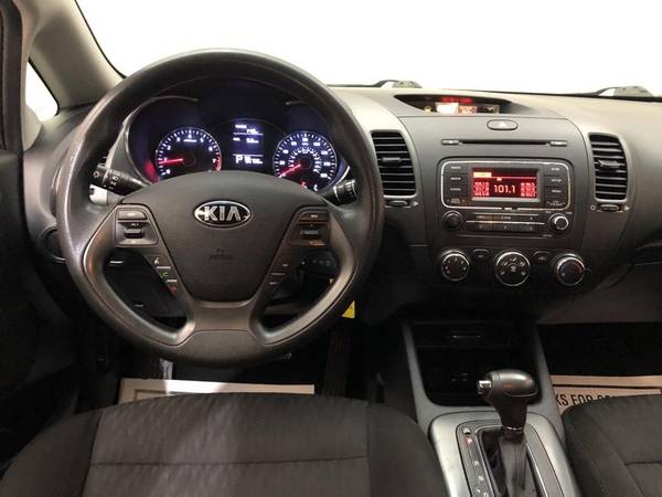 2016 Kia Forte LX - - by dealer - vehicle automotive for sale in Pharr, TX – photo 20