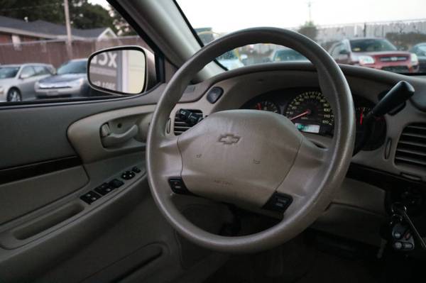 2004 *Chevrolet* *Impala* *Base* - cars & trucks - by dealer -... for sale in Snellville, GA – photo 22