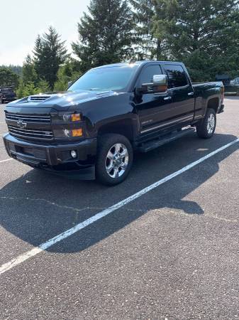 2018 Chevrolet Silverado 2500 LTZ Pickup for sale in Florence, OR – photo 2