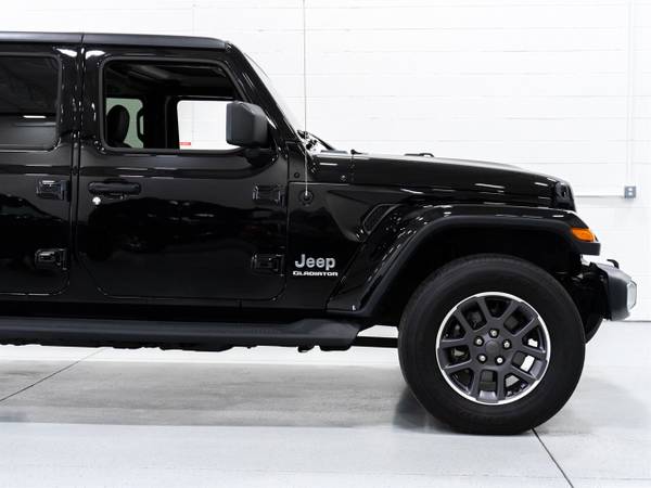 2020 Jeep Gladiator Overland 4x4 - - by dealer for sale in Macomb, MI – photo 9