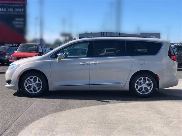 2020 Chrysler Pacifica Limited - - by dealer - vehicle for sale in Bellingham, WA – photo 5