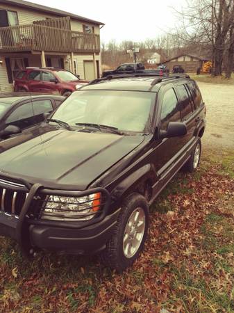 01 jeep grand cherokee 4l 4x4 - cars & trucks - by owner - vehicle... for sale in kent, OH