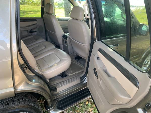 2002 Ford Explorer Limited 4x4 for sale in Ashby, ND – photo 14