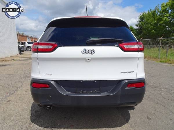 Jeep Cherokee Sport SUV Sport Utility Cheap Grand Bluetooth Used Low for sale in Lynchburg, VA – photo 4