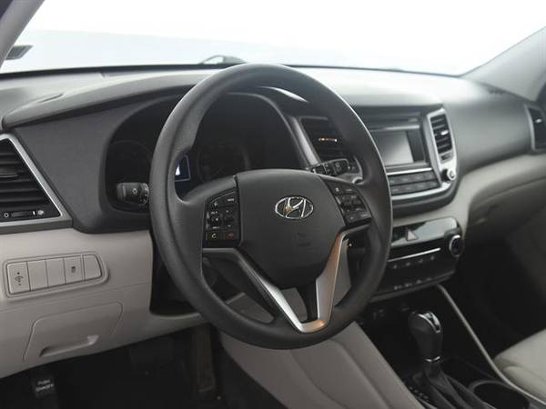 2016 Hyundai Tucson Eco Sport Utility 4D suv Gray - FINANCE ONLINE for sale in Phoenix, AZ – photo 2