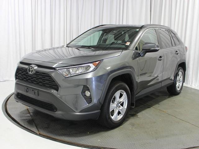 2020 Toyota RAV4 XLE for sale in Fort Wayne, IN – photo 11