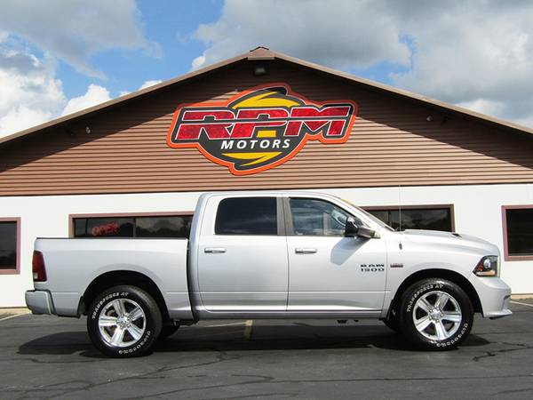 2013 RAM 1500 Sport Package Crew Cab 4x4 - Loaded! for sale in New Glarus, WI – photo 3