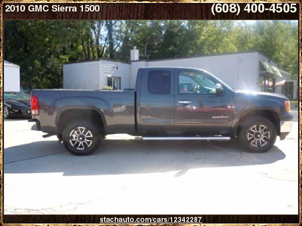 2010 GMC Sierra 1500 2WD Ext Cab 143.5" SL with Grille, chrome... for sale in Janesville, WI