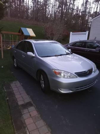 2002 Toyota Camry XLE - cars & trucks - by owner - vehicle... for sale in Jeffersonton, VA – photo 3