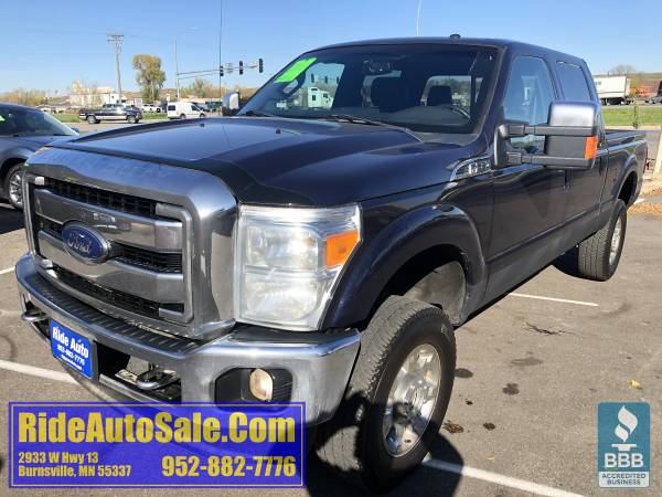 2013 Ford F350 F-350 Lariat Crew cab FX4 4x4 gas 400hp 6.2 V8 NICE !!! for sale in Burnsville, MN