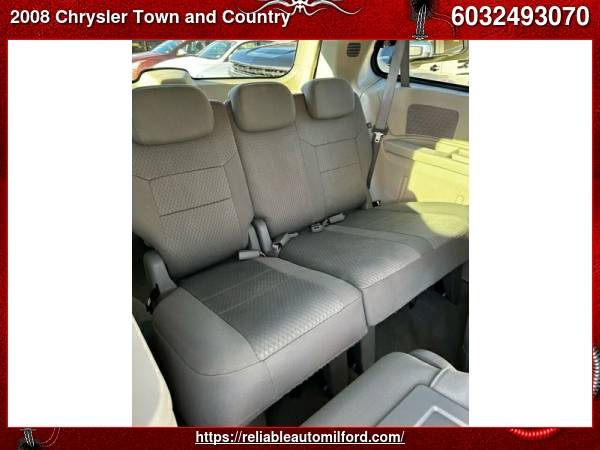 2008 Chrysler Town and Country Touring 4dr Mini Van for sale in Milford, NH – photo 14