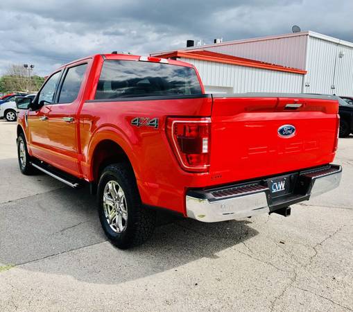 2021 Ford F-150 XLT Crew Cab V8 4x4 Loaded w/Options! - cars & for sale in Green Bay, WI – photo 9
