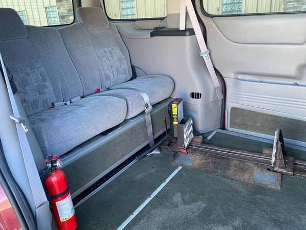 2005 Pontiac Montana Braun Entervan - 1 owner - Only 68,000 Miles -... for sale in Lakemore, OH – photo 11