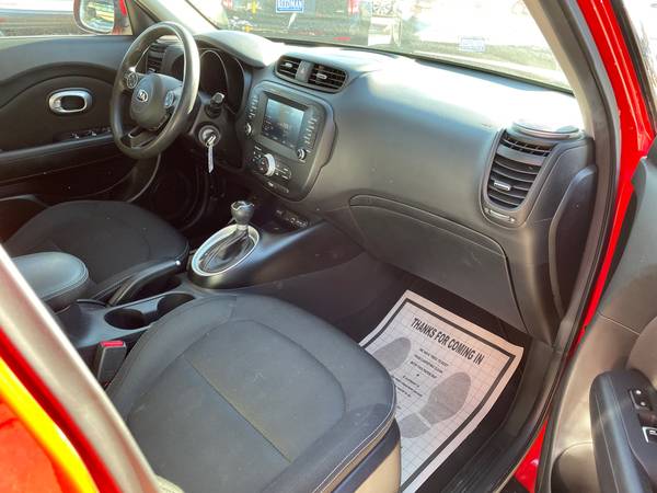 2018 Kia Soul Auto Red 45K Miles Backup Cam CARFAX for sale in Omaha, NE – photo 24