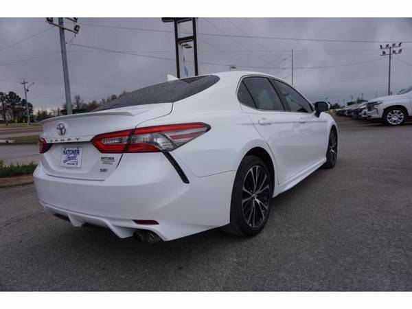 2019 Toyota Camry SE - cars & trucks - by dealer - vehicle... for sale in Brownsville, TN – photo 5