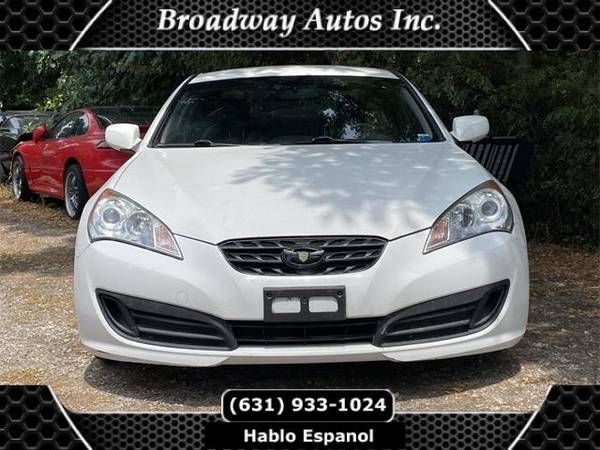 2010 Hyundai Genesis Coupe 2 0T Coupe - - by dealer for sale in Amityville, NY – photo 2