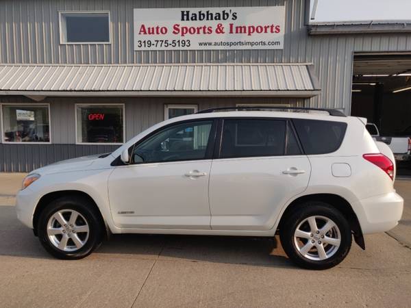 2 OWNER! NEW TIRES! LOW MILES! 2008 TOYOTA RAV4 LIMITED 4WD-CLEAN! -... for sale in Cedar Rapids, IA – photo 2