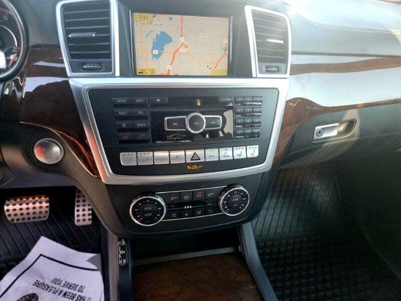 2012 Mercedes-Benz M-Class ML AMG 63 4MATIC for sale in Wauconda, IL – photo 22
