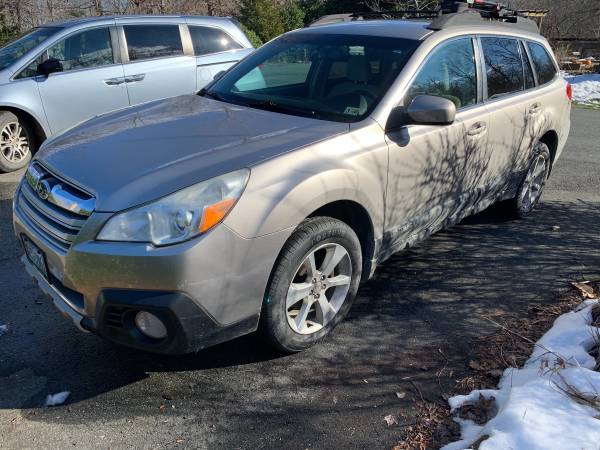 2014 Subaru Outback 2 Owners for sale in Palmyra, VA