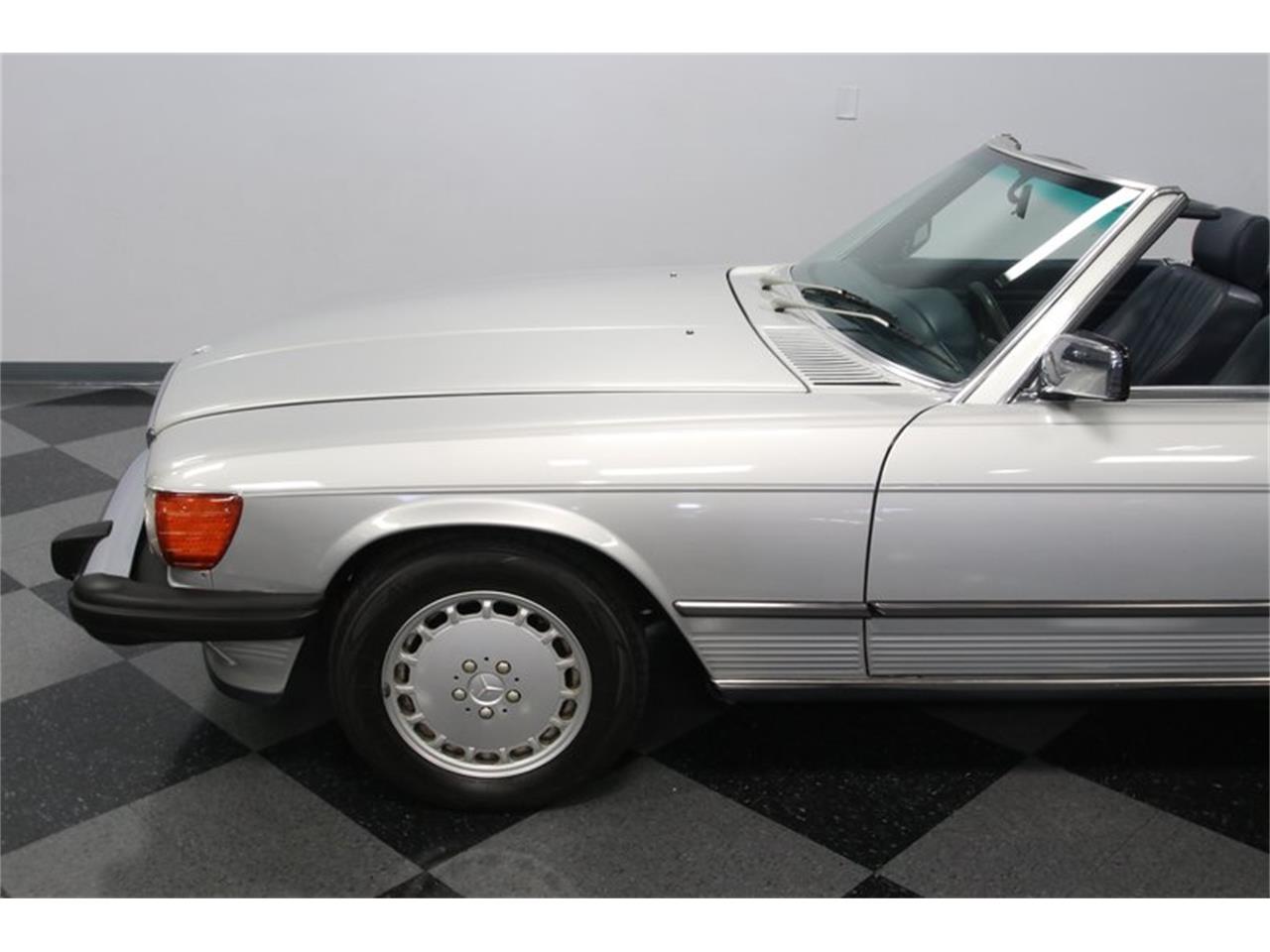 1989 Mercedes-Benz 560SL for sale in Concord, NC – photo 25