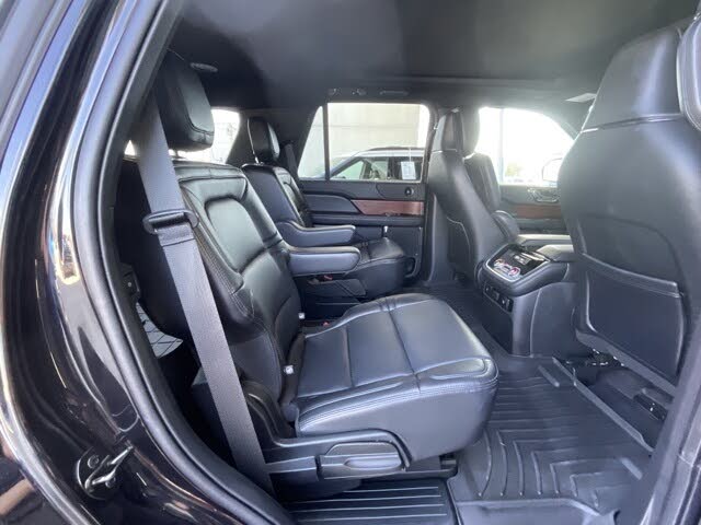2021 Lincoln Navigator Reserve 4WD for sale in Lees Summit, MO – photo 30