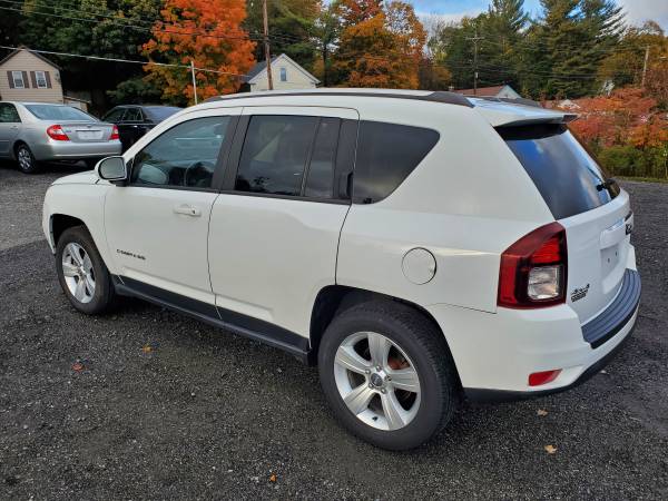 2014 Jeep Compass Latitude 4x4 Nice SUV - - by dealer for sale in Leicester, MA – photo 4