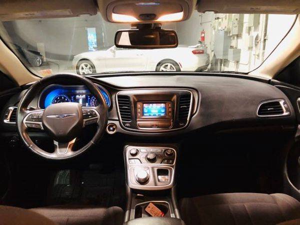 2015 Chrysler 200 Series Limited Locally Owned Clean Carfax Limited... for sale in Portland, OR – photo 20
