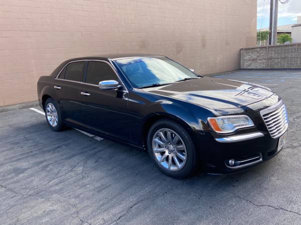2012 Chrysler 300 limited low miles nice condition for sale in Honolulu, HI – photo 10
