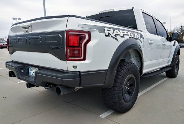 2018 FORD F150 RAPTOR - 4X4 SUNROOF! LEATHER LOADED! - cars & trucks... for sale in Ardmore, KS – photo 9