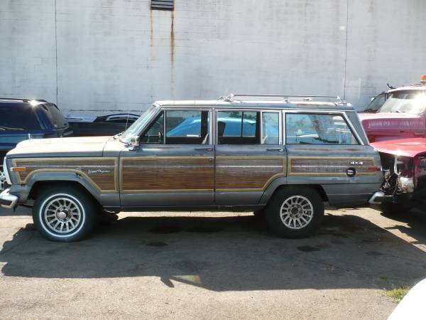 LOW MILES @ orig 104k-1990 Jeep Grand Wagoneer 4dr. 4x4---Pretty Solid for sale in Milford, NY – photo 2
