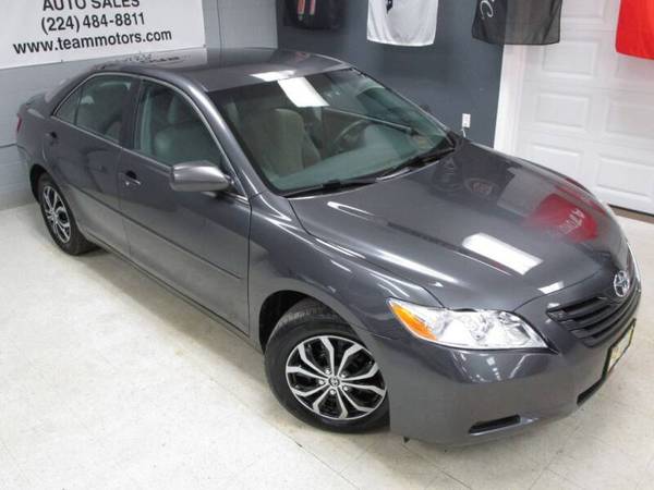 2009 Toyota Camry *Guaranteed Approval* - cars & trucks - by dealer... for sale in East Dundee, WI – photo 3