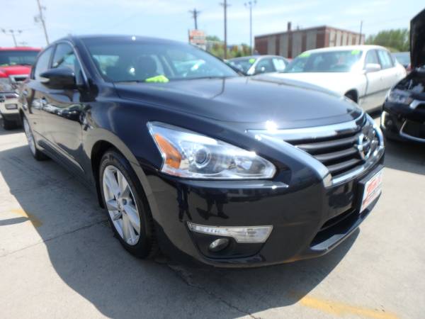 2015 Nissan Altima 2.5 SL Gray !! ONE OWNER !! for sale in URBANDALE, IA