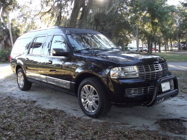 2014 Lincoln Navigator 4x4 Limo 3600 miles - - by for sale in Other, FL – photo 4