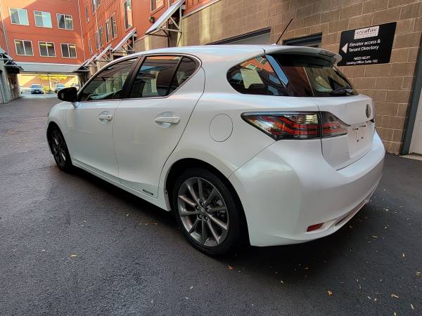 2011 LEXUS CT200H LOW MILES ! - - by dealer - vehicle for sale in Lynnwood, WA – photo 7
