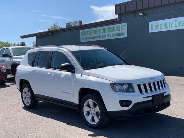 2014 Jeep Compass 4x4 - LIKE NEW!!! Stylish and Versatile SUV for sale in Boise, ID