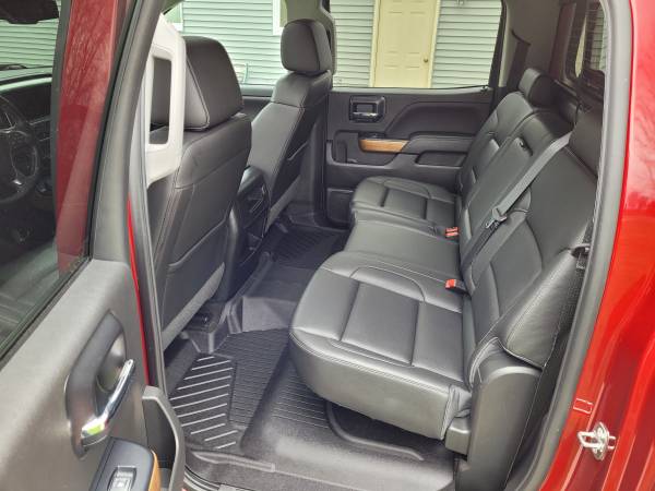 2018 Chevrolet Silverado 1500 4wd LTZ Crew Cab - - by for sale in freeland, MI – photo 8
