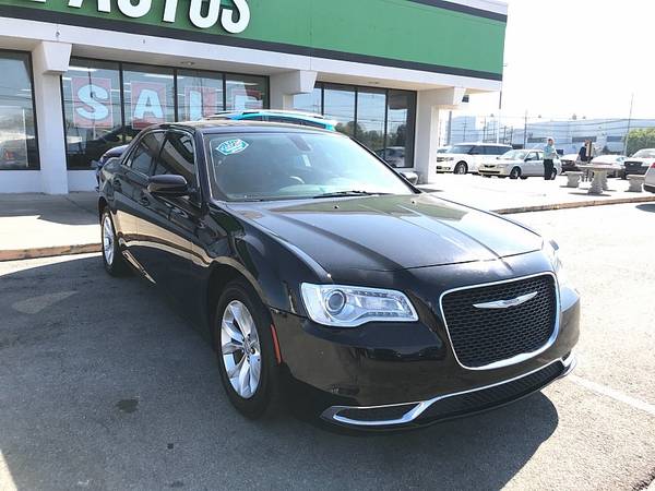 2015 CHRYSLER 300 LIMITED!!!! (ASK FOR MATT) for sale in Louisville, KY – photo 3