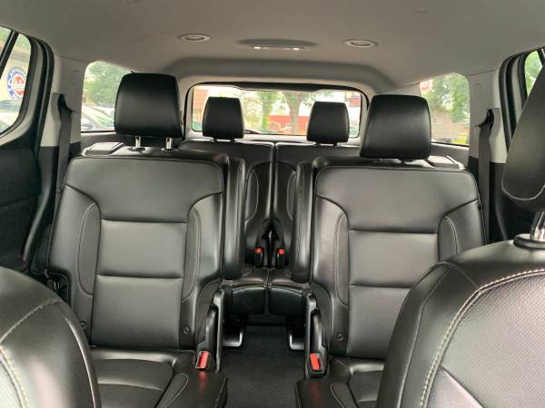 ★★★ 2018 GMC Acadia SLT / Captain Seats! / Black Leather! ★★★ for sale in Grand Forks, ND – photo 14