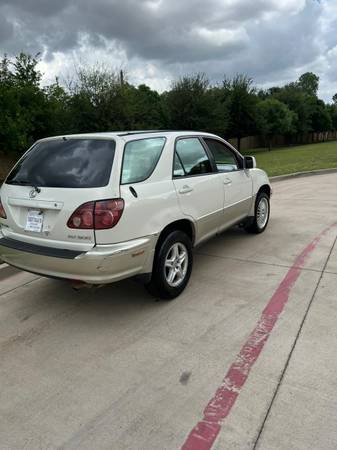 2000 Lexus Rx 300 Sport Utility 4D for sale in Fort Worth, TX – photo 4