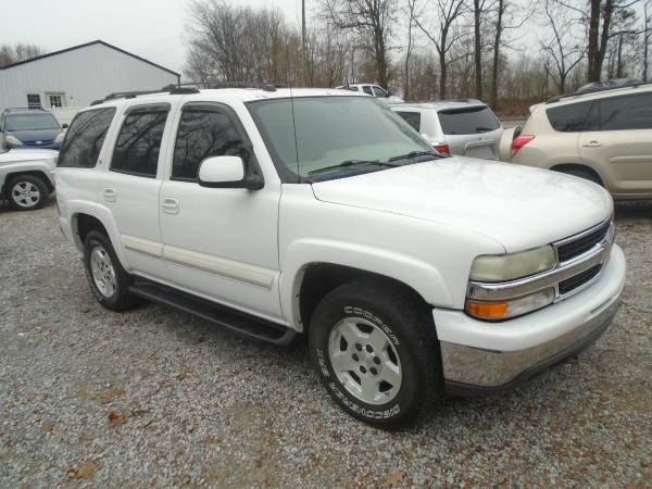2004 Chevy ( Southern ) Tahoe LT 4x4/07 Highlander LTD 4x4 V6 for sale in Hickory, IL – photo 2